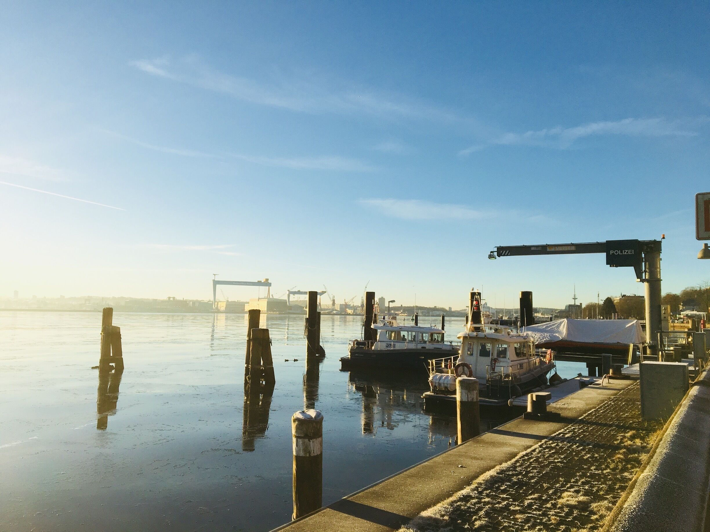 Morning walk. Winter. Kiel. ⚓️❄️💙