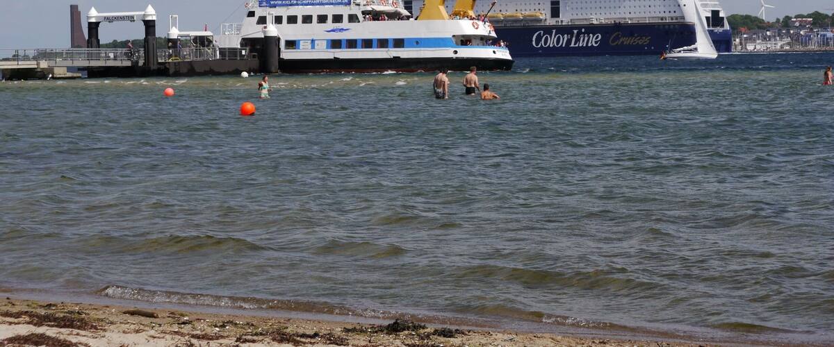 When the Color Line meets the ferry on a summer day - it’s 2 pm!