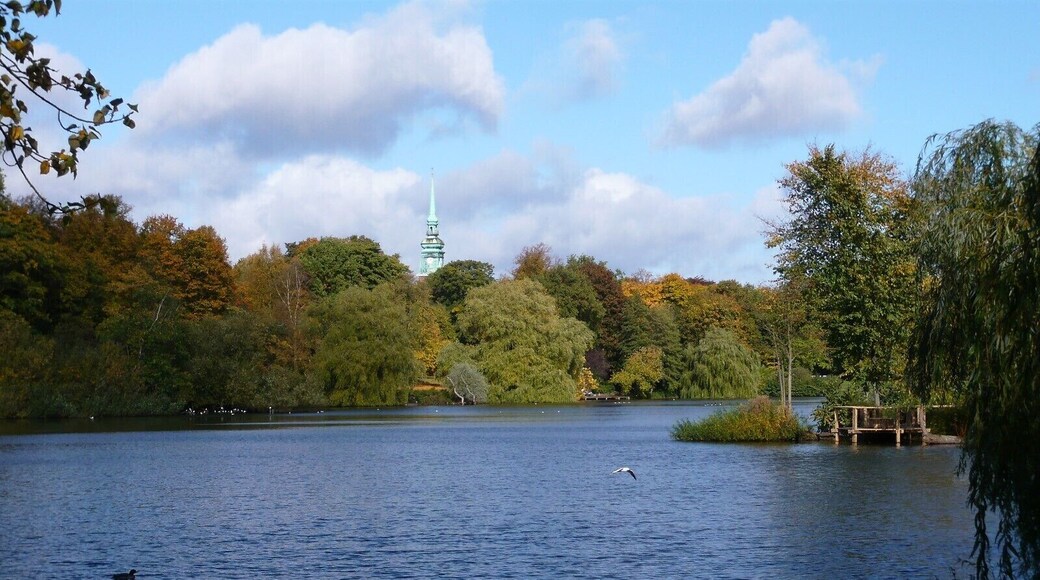 Blick über den Schreventeich in Kiel.
