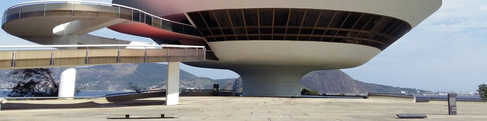 Designed by Oscar Niemeyer with the assistance of structural engineer Bruno Contarini. Its cupola has a diameter of 50 meters with three floors. The museum projects itself over Boa Viagem (âBon Voyage,â âGood Journeyâ) beach.
#Lifeatexpedia