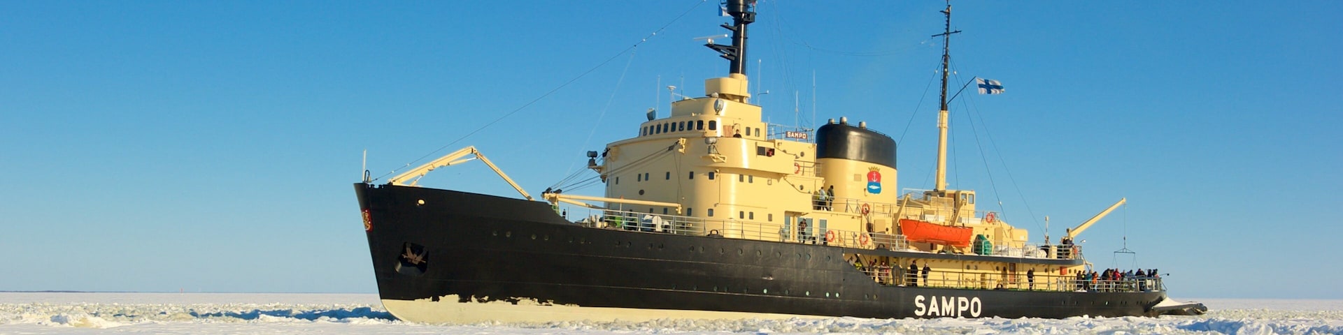 Kemi which includes cruising and snow