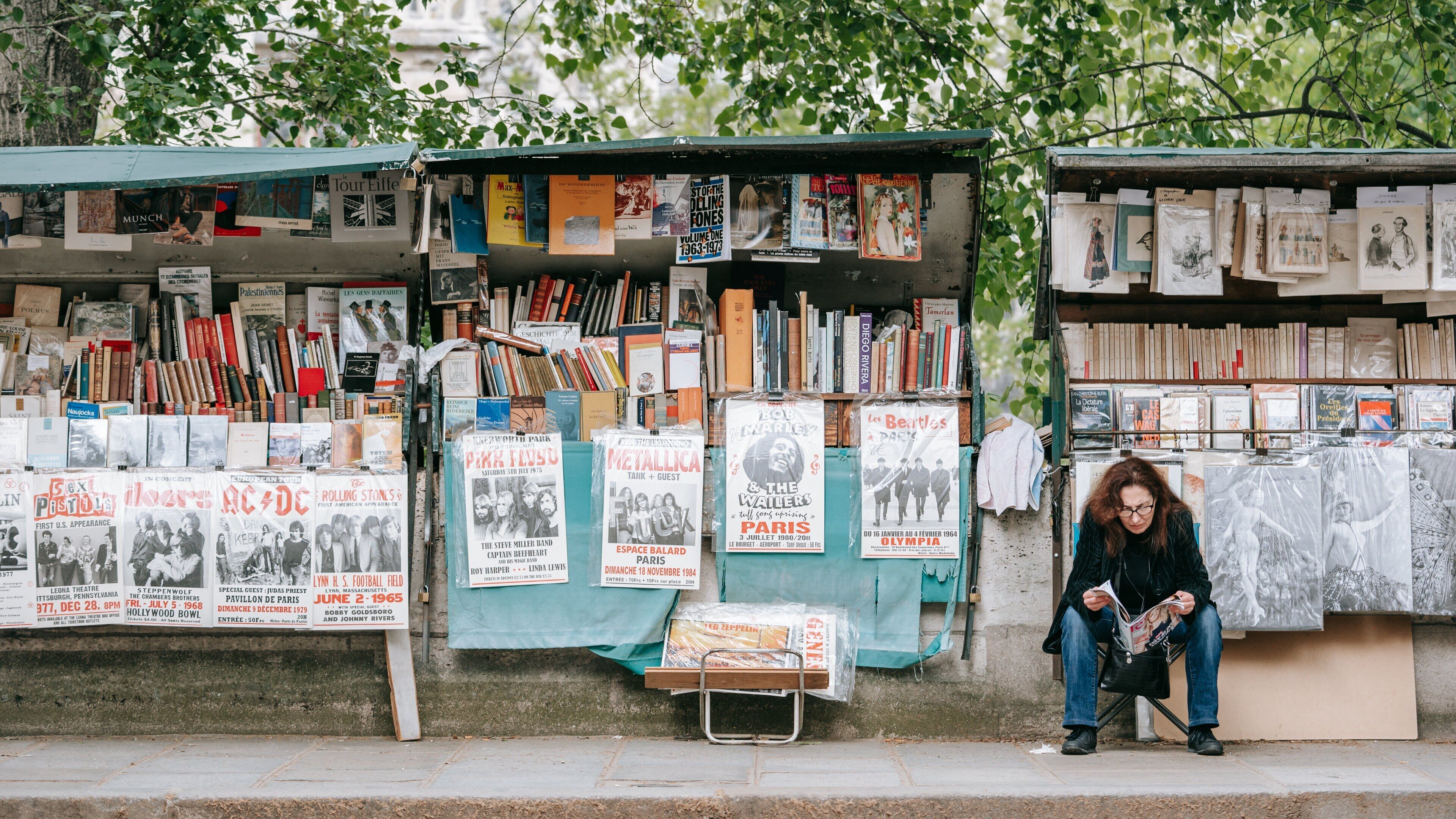 Latin Quarter showing markets and street scenes as well as an individual femail