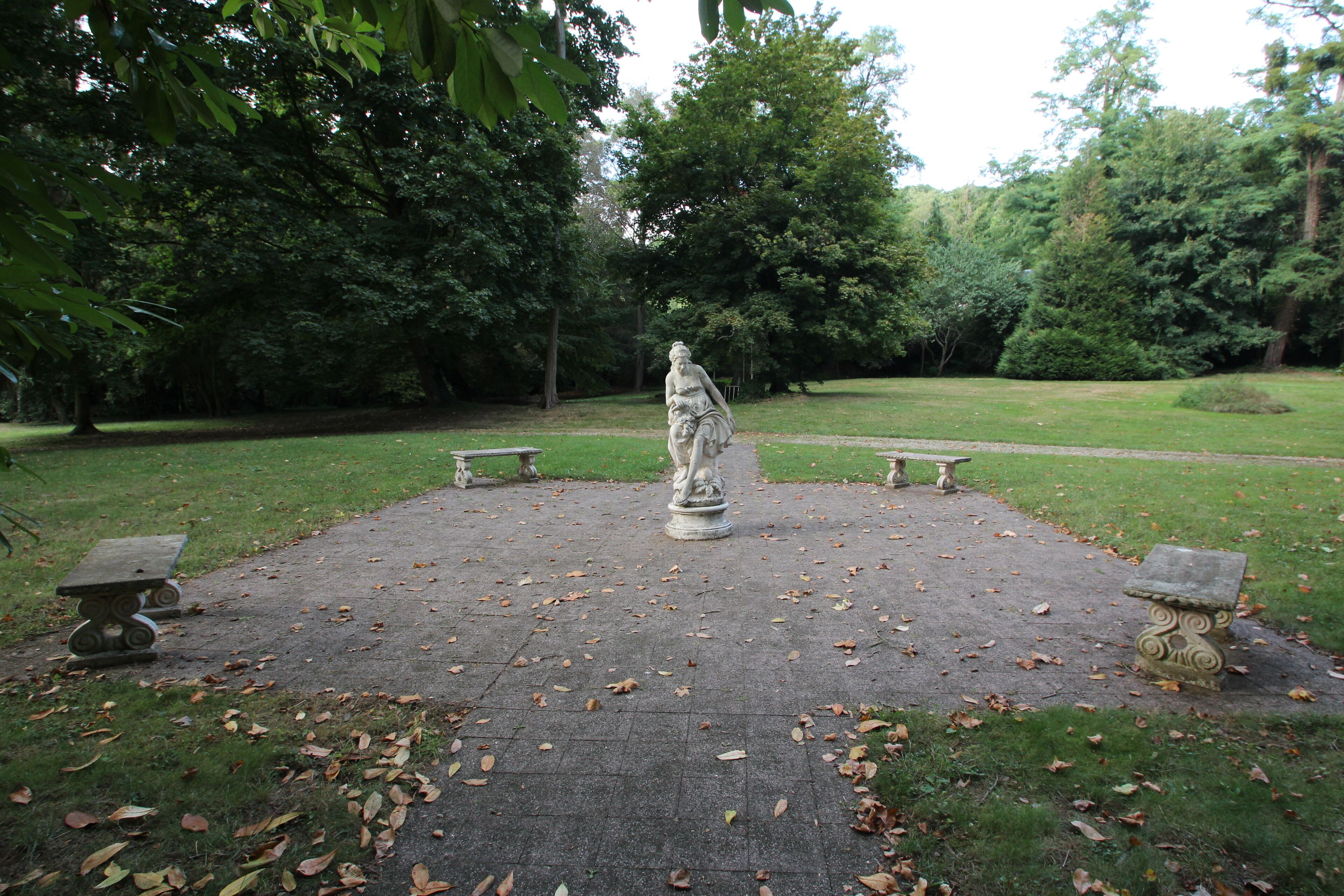 Château des Roches (Rocks Castle in french) houses the literary house of Victor Hugo and is located at 45 Vauboyen street in Bièvres, Essonne, France.
