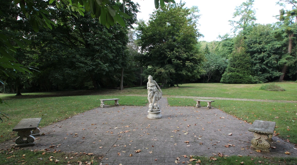 Château des Roches (Rocks Castle in french) houses the literary house of Victor Hugo and is located at 45 Vauboyen street in Bièvres, Essonne, France.