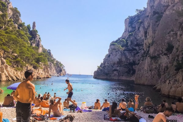 Calanques beach 🏖 🇫🇷
#droppsociety
#france