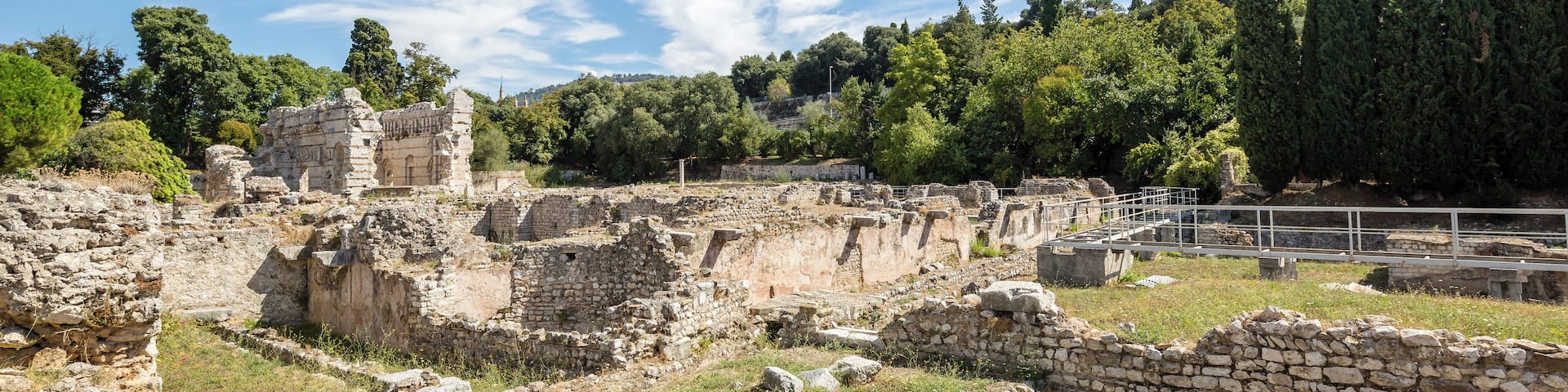 Français: Les thermes romains de Cimiez à Nice (France).