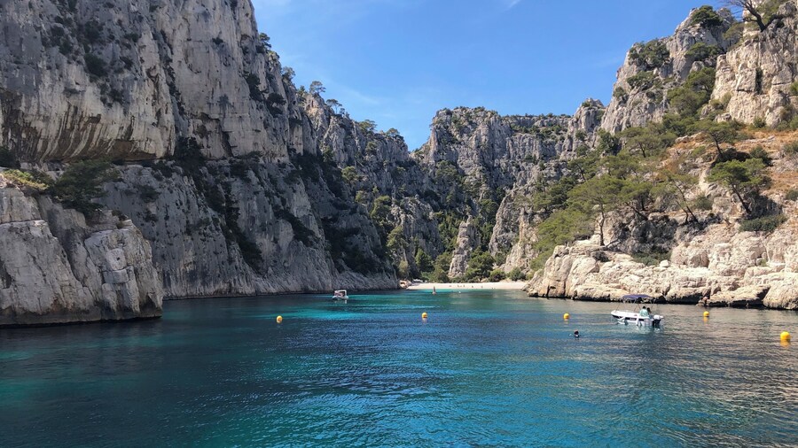 Classic shot of one of my favorite Calanque