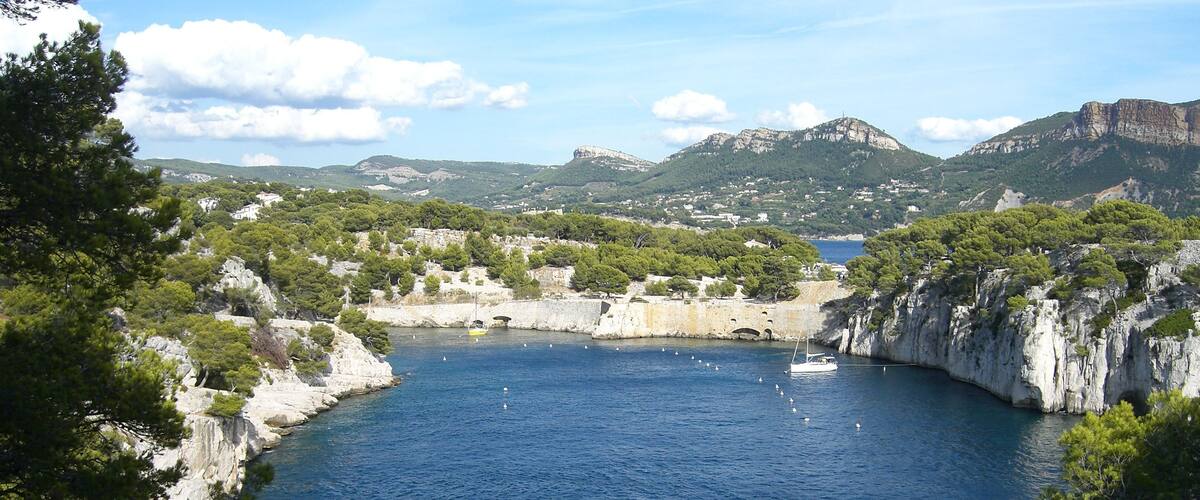 13260 Cassis, France