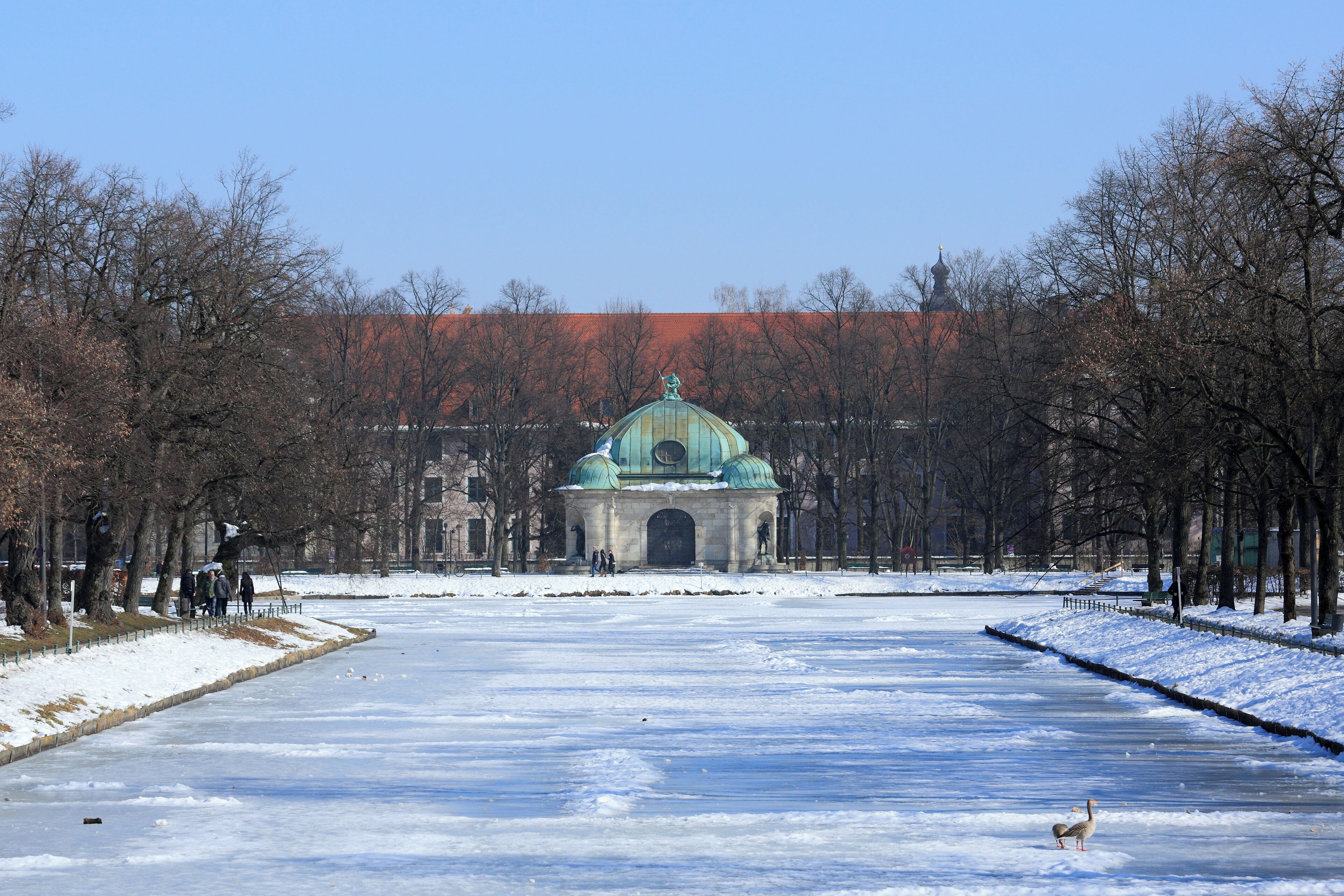 Hubertusbrunnen, Munich