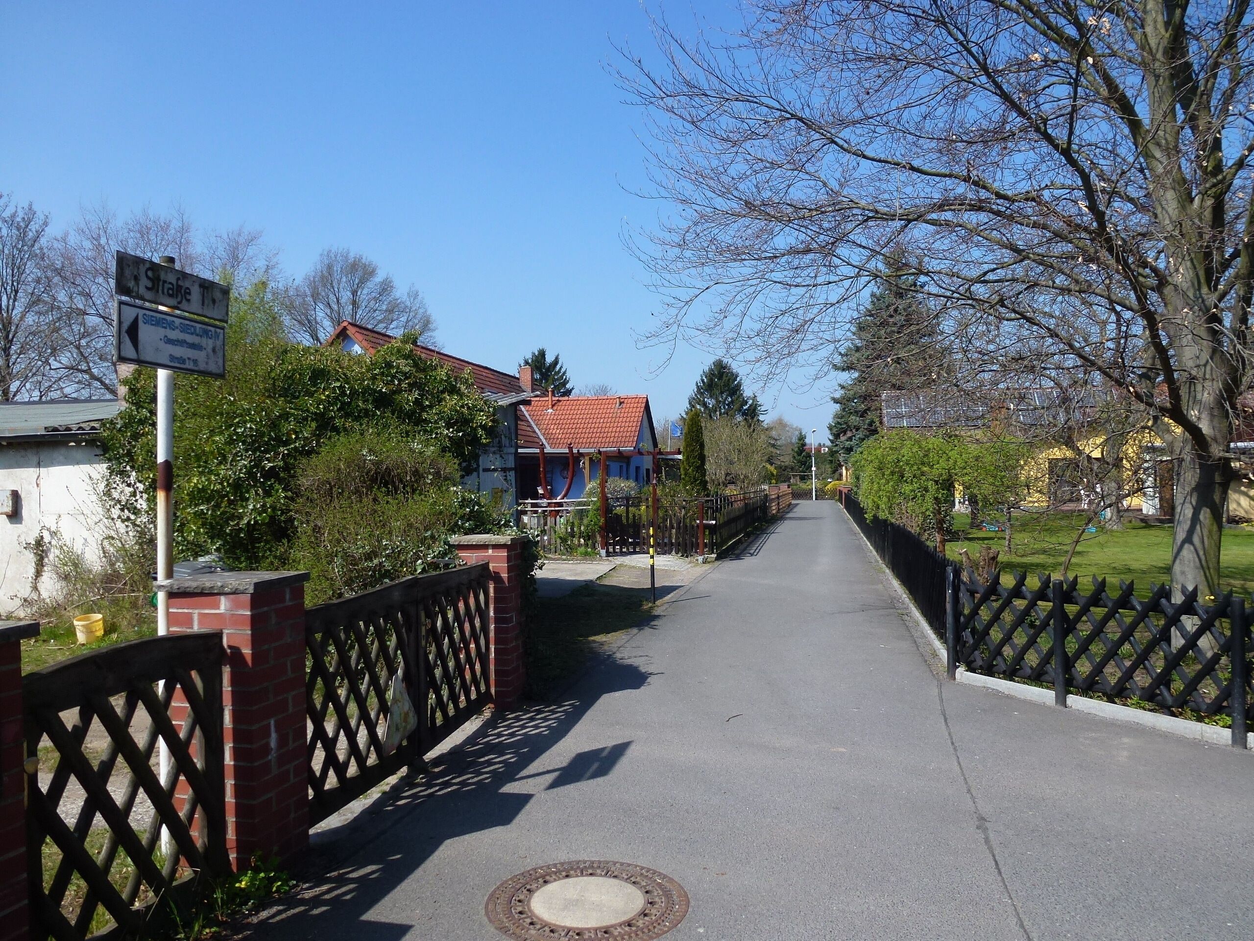 Berlin-Tegel Straße T