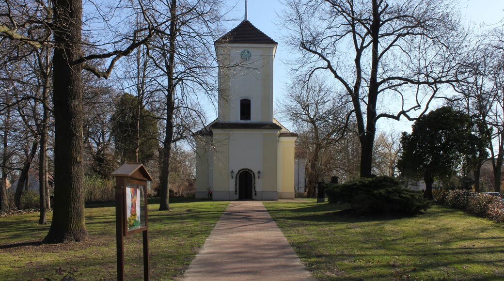 This file was uploaded with Commonist. Ev. Dorfkirche