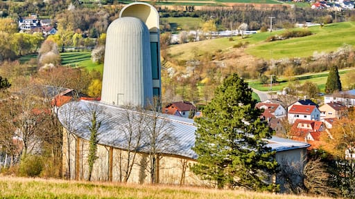 Kirche "Heilige Dreieinigkeit" in Kämpfelbach-Bilfingen, Baden-Württemberg