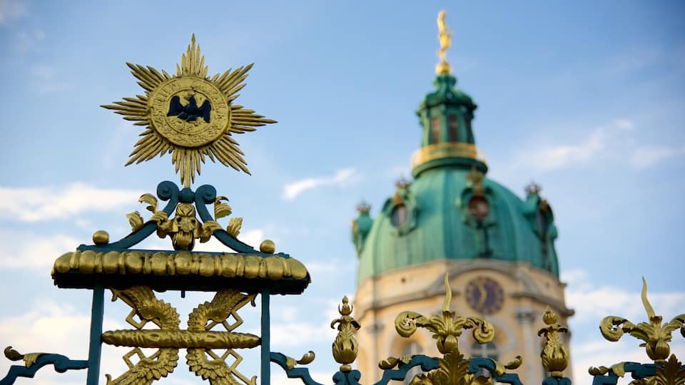 Charlottenburg mostrando elementos de patrimônio e arquitetura de patrimônio