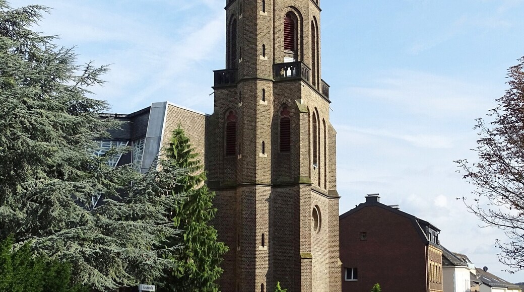 Catholic parish church of St. Martin in Merten