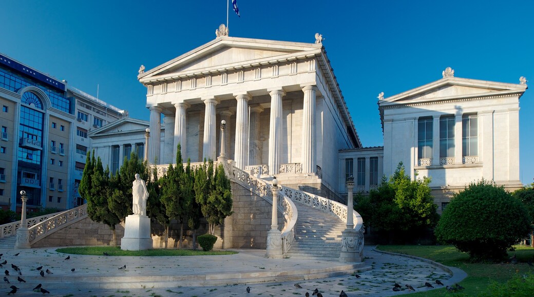 Biblioteca Nacional de Grecia que incluye imágenes de calles, arquitectura patrimonial y un edificio administrativo
