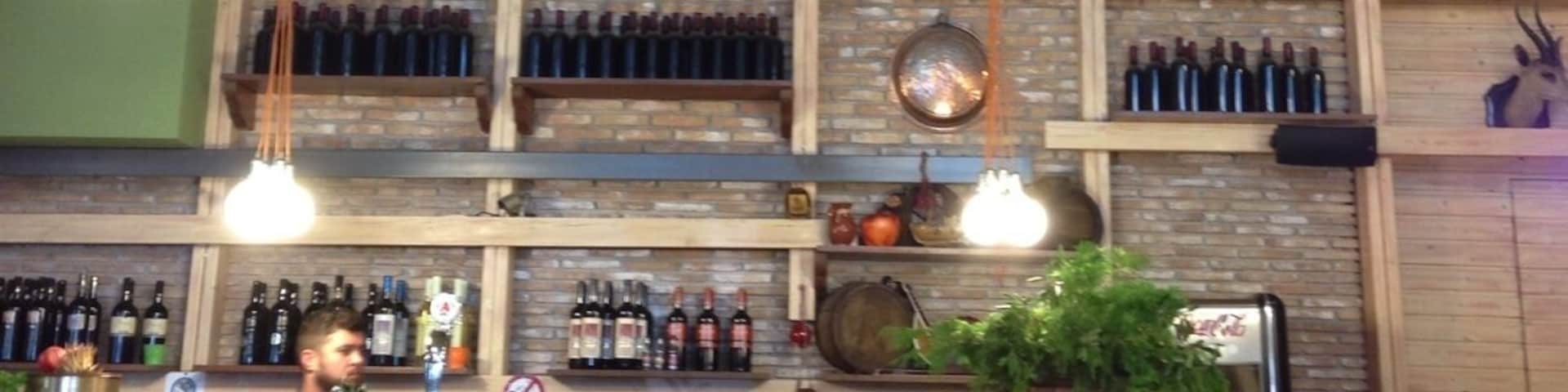 Authentic food from Crete. Very tasty and healthy! Don't forget to order raki (traditional drink... Very strong)