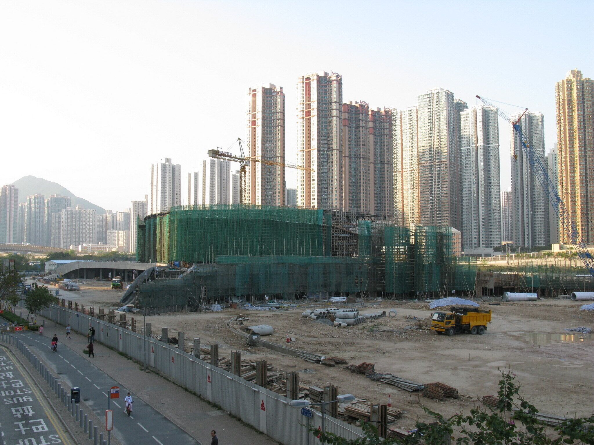 建築中的將軍澳運動場 Tseung Kwan O Sports Ground under construction