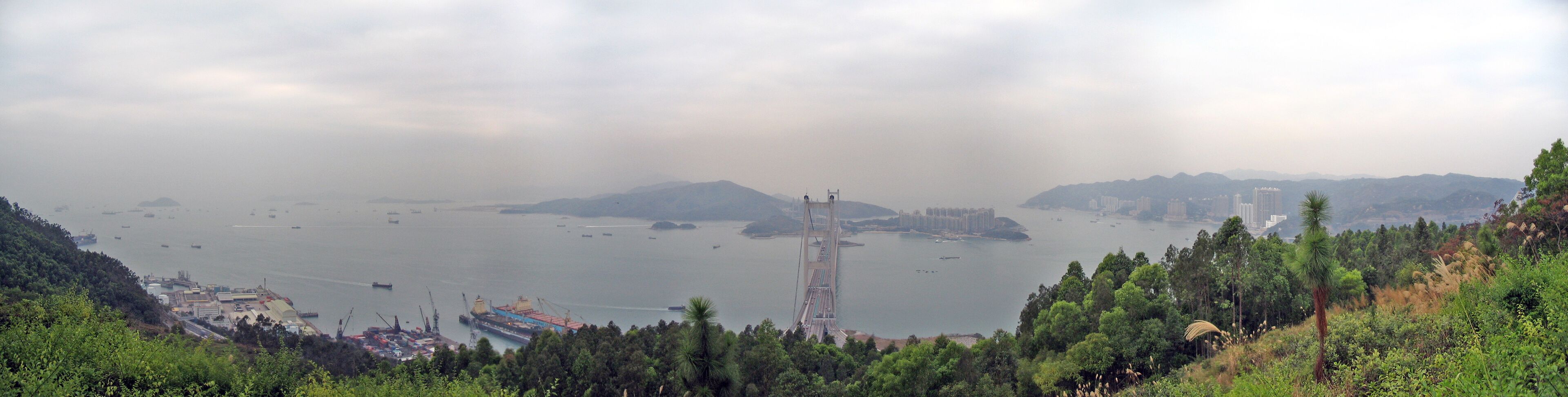 Panoramic photo of Ma Wan Channel, combined from 2145669827, 2146462100, 2145668629, 2145668065, 2146460602, 2145666999 and 2145666431