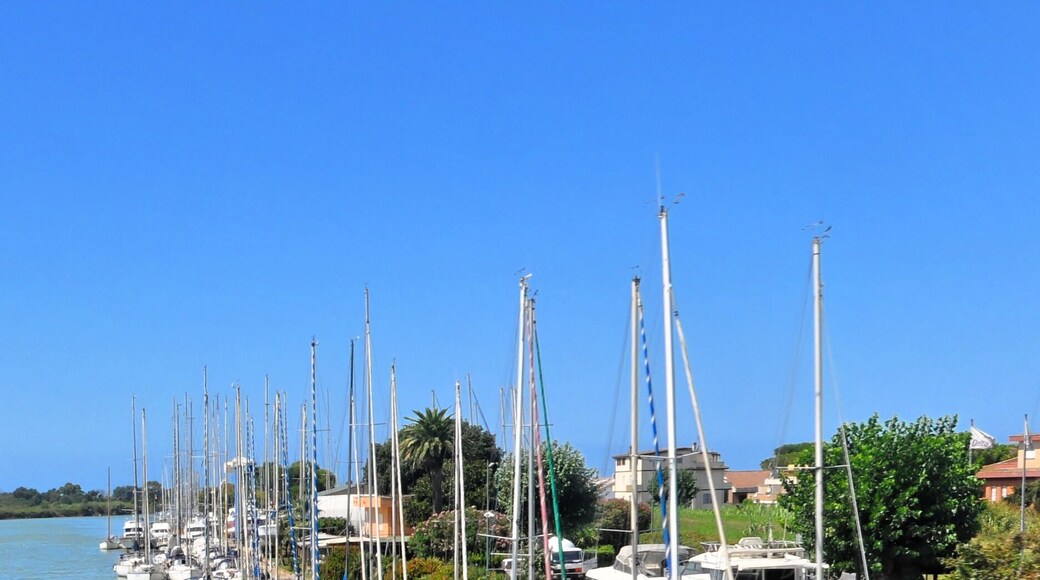 Lido di Ostia Fiume Tiber -Ponte della Scafa-