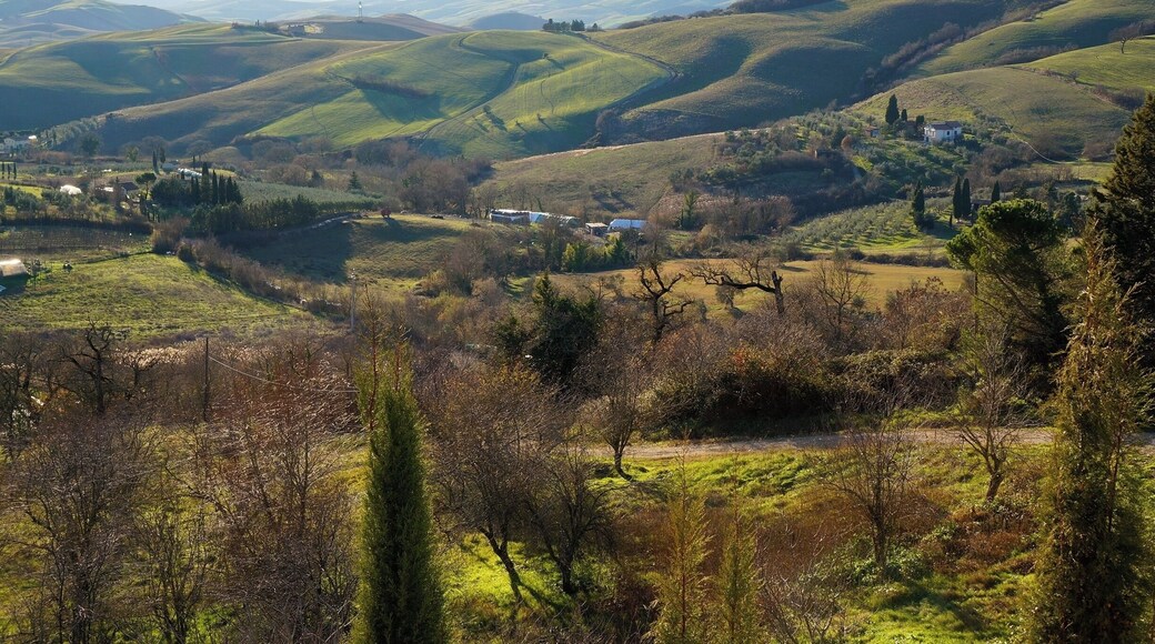The view from the main square in San Casciano dei Bagni is amazing during the day and at sunset. If you're into walking, there is a trail you can follow all the way to Trequanda or opt for a shorter walk to the thermal baths, open year round. #sancascianodeibagni #tuscany #italy #europe #thermalbaths #TakeAHike