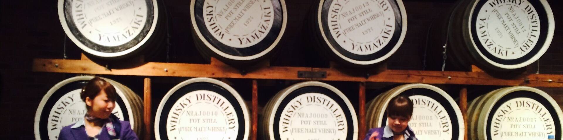 Look how fancy is their tasting room. I wouldn't mind spending all day drinking whisky. I couldn't agree more they're the best single malt of 2014. Cheers!