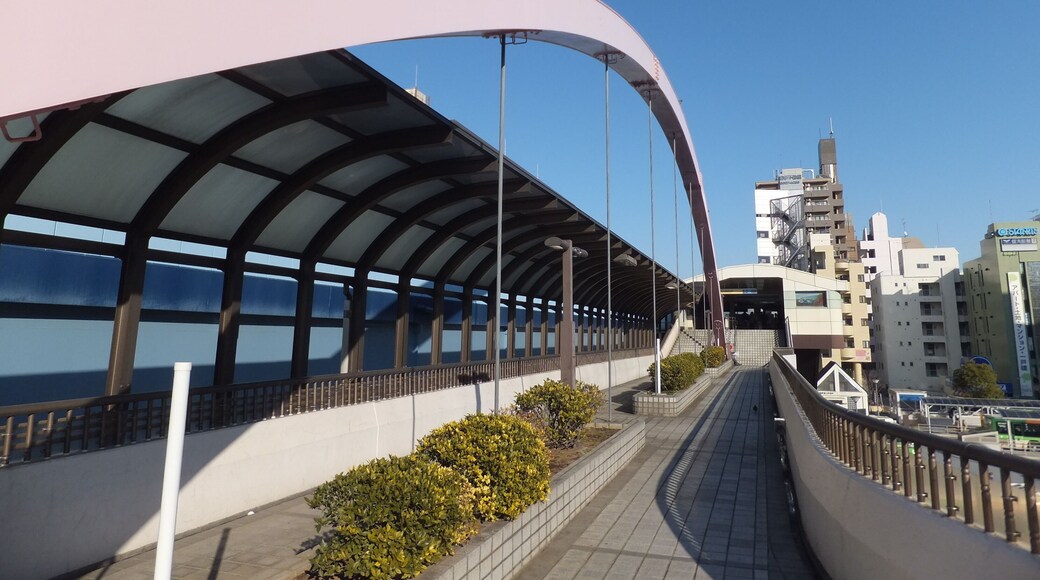 東京メトロ東西線葛西駅東西連絡橋