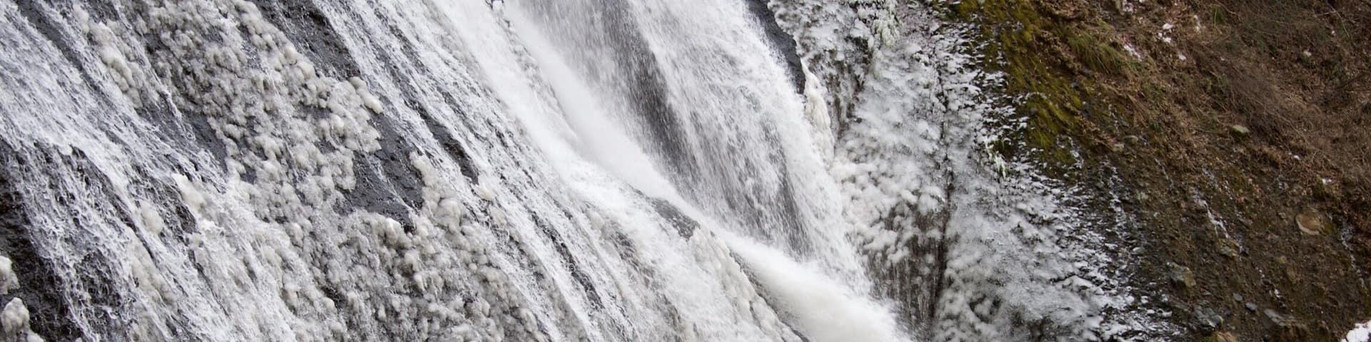 Half frozen fall at Fukuroda Fall in Ibaraki where 2.5 hour distance by the car to the north.
Several times in a season, the fall would be frozen fully that able to climb. #snow