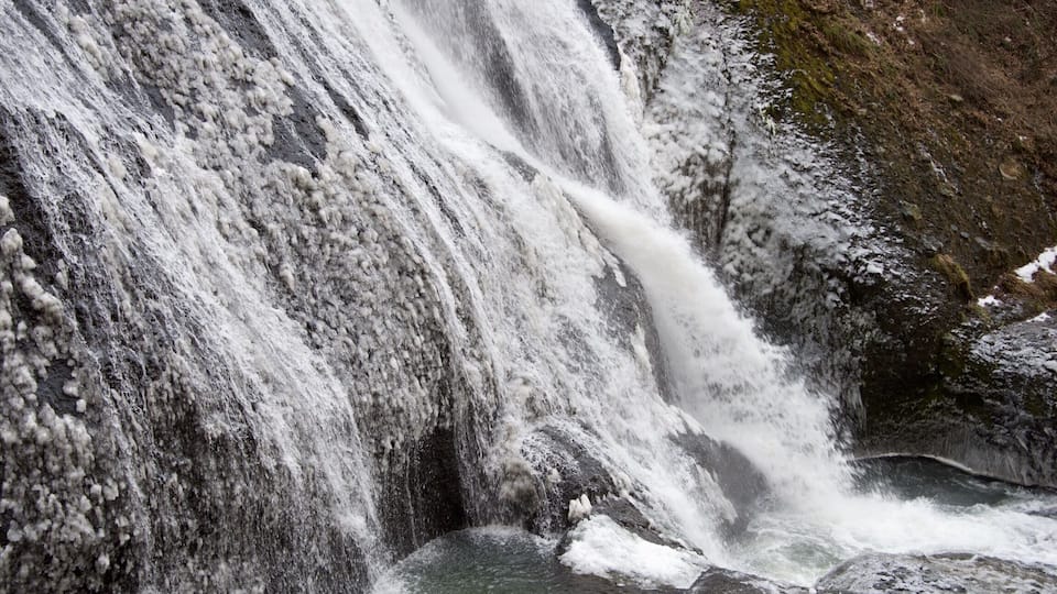 Half frozen fall at Fukuroda Fall in Ibaraki where 2.5 hour distance by the car to the north.
Several times in a season, the fall would be frozen fully that able to climb. #snow
