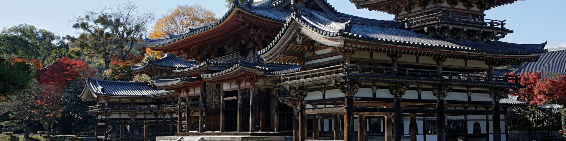 Byōdō-in's Phoenix Hall is a Japan's National Treasure in Uji, Kyoto prefecture, Japan It was built in 1153. Byōdō-in was registered as part of the UNESCO World Heritage Site "Historic monuments of ancient Kyoto".