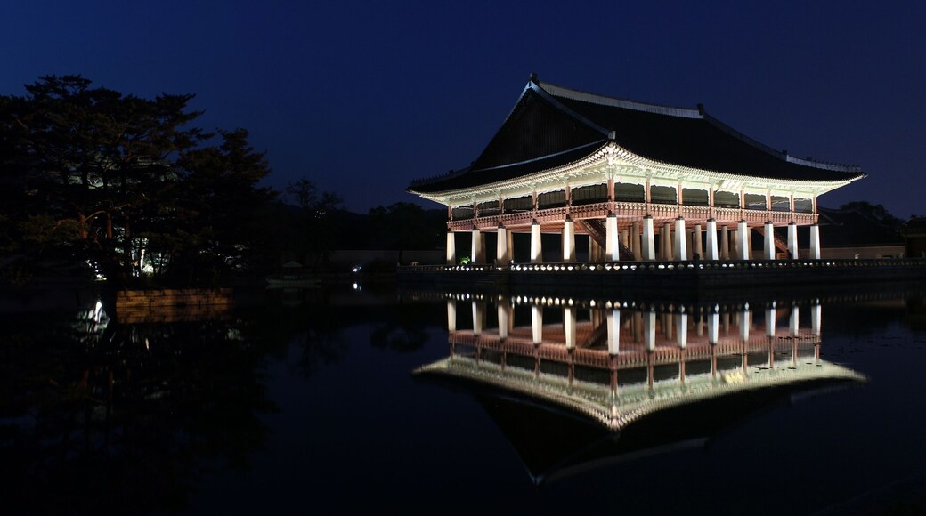 This media shows the cultural heritage monument in South Korea with the number: