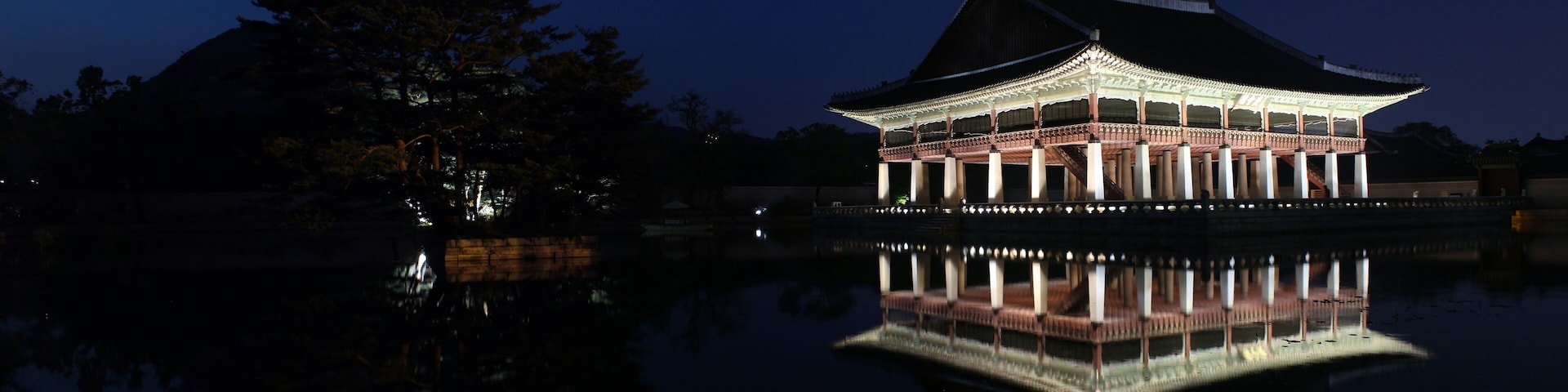 This media shows the cultural heritage monument in South Korea with the number: