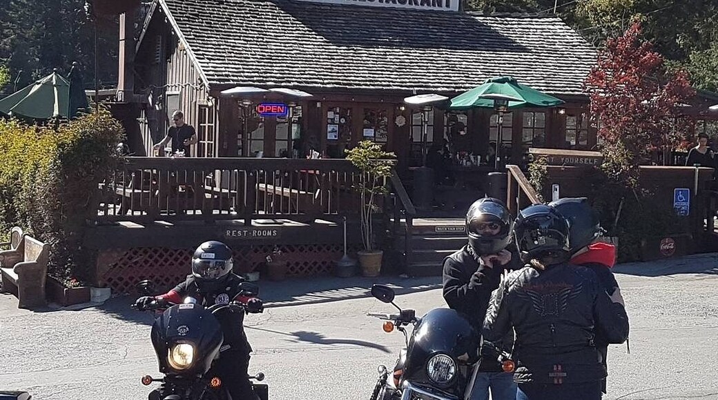 Great place, great food, great friends