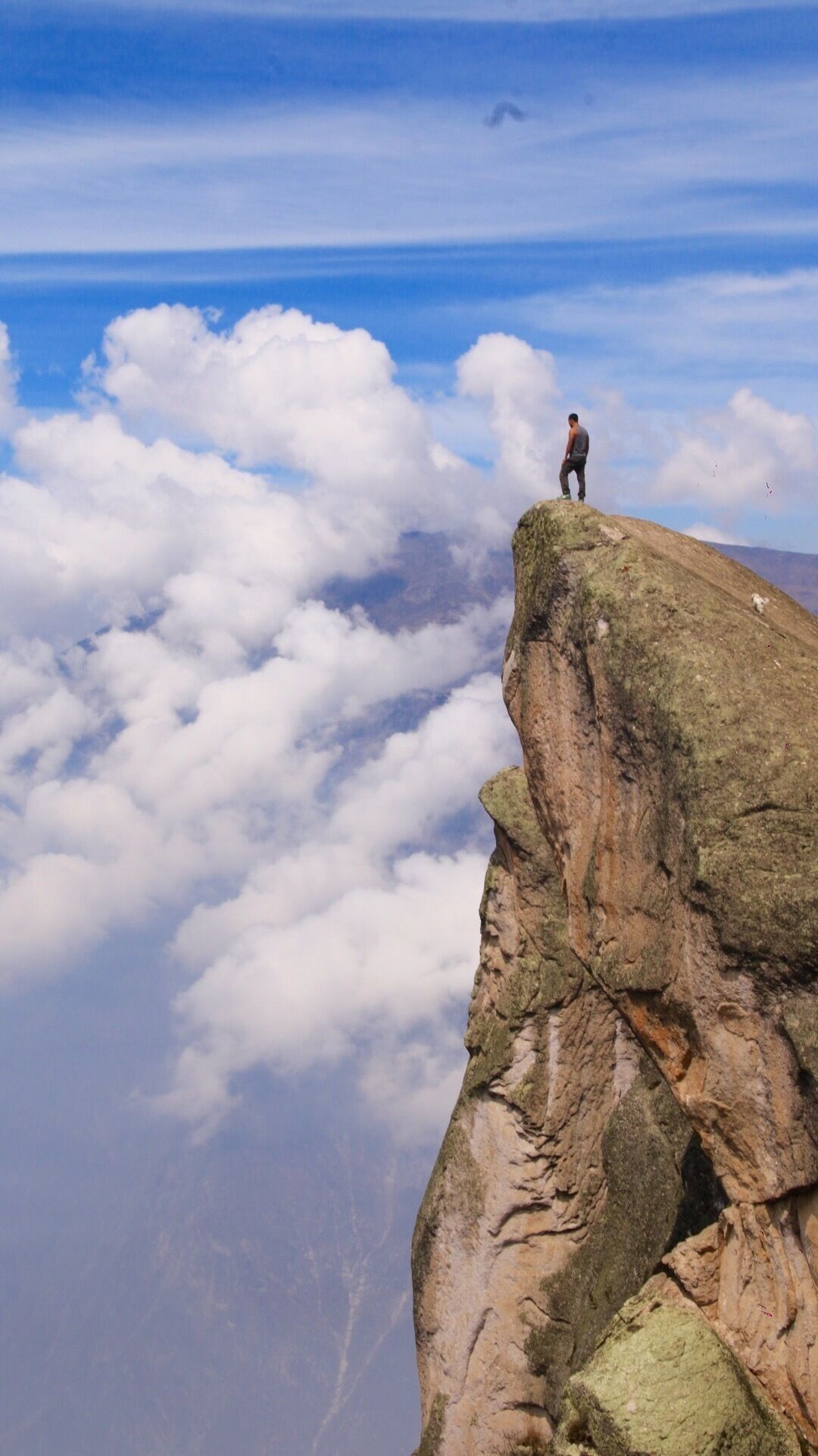Jamás pensé pasar año nuevo en este lugar y con mi gran amigo, mi hijo, mi mascota, mi perrito BIMBO, ojalá puedan verlo. Que hermosa maravilla es este paisaje !!! 