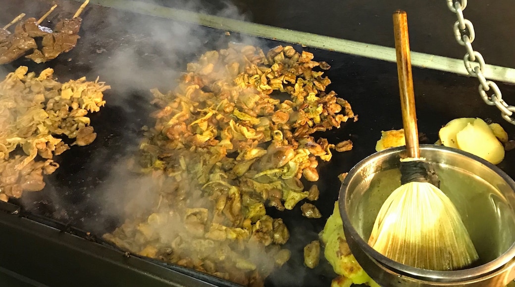 Street Food in Lince
Anti cucho, Chonchori y mas!
#TroverFoodies