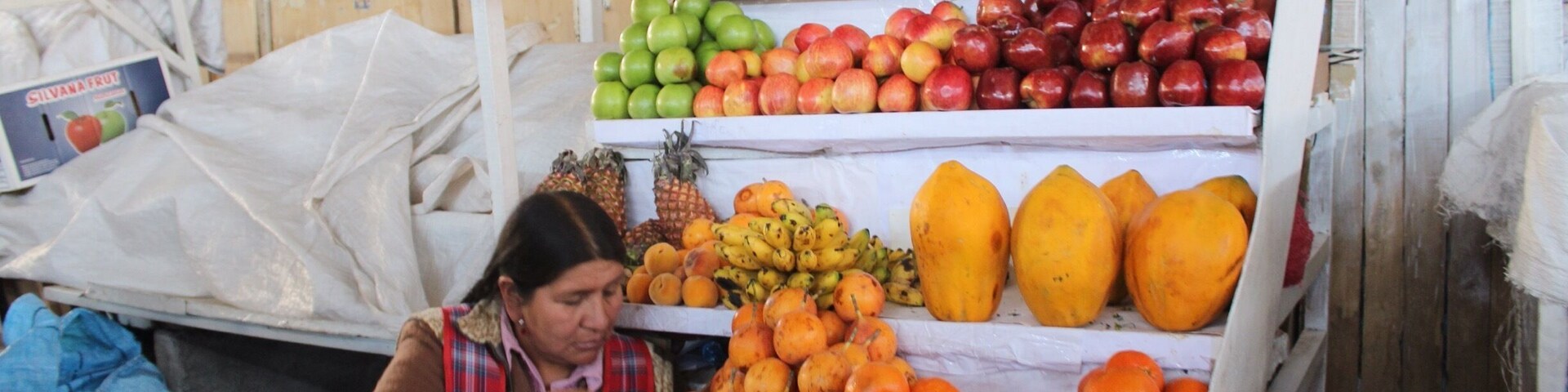 Great market with the freshest fruits!