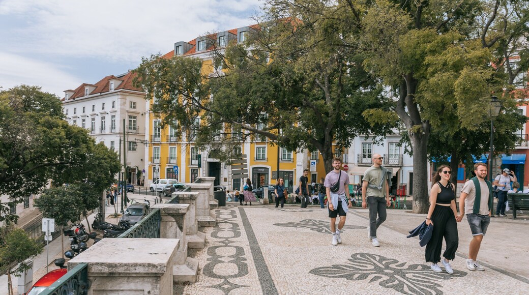 Bairro Alto featuring street scenes