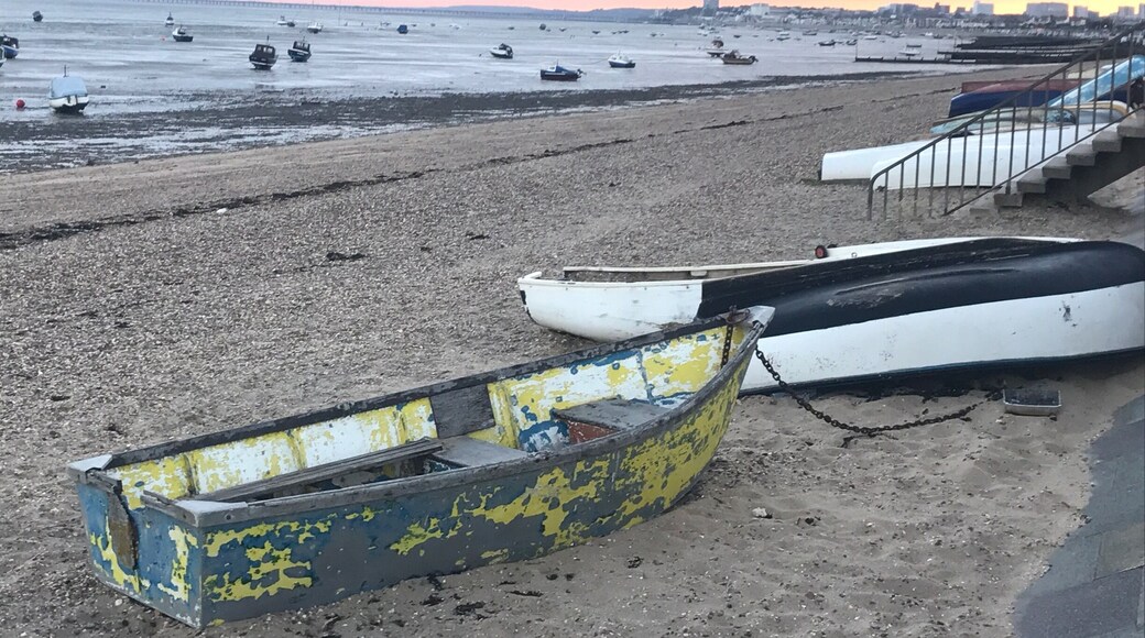 Lovely red sky overlooking Southend on sea, Essex