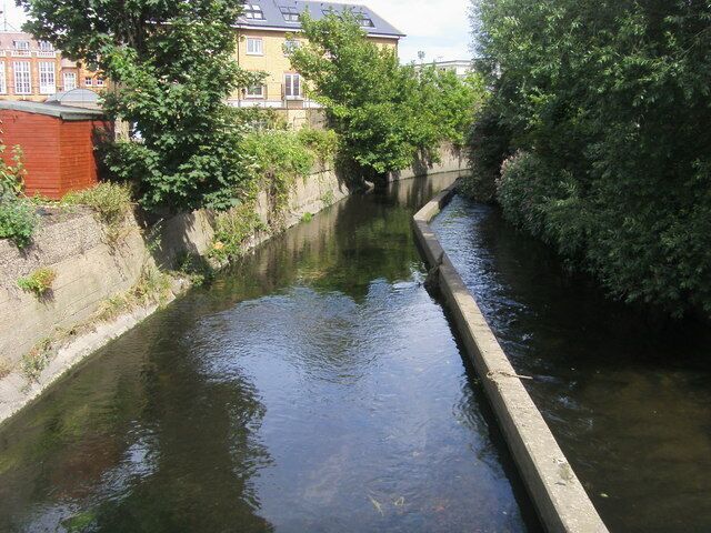 River Wandle The River Wandle flowing under the bridge on Dunshill Road