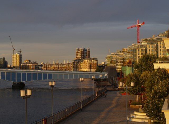 Riverside at Wandsworth The southern end of Wandsworth Bridge seen from the Riverside West development, with, beyond, the flats at Battersea Reach built along the former Gargoyle Wharf. Beyond the crane is Trade Tower, rising above the flats along Plantation Wharf.