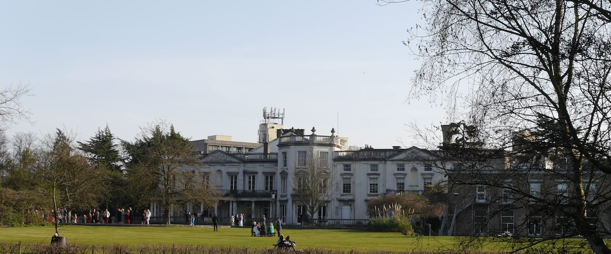 Grove House, Roehampton