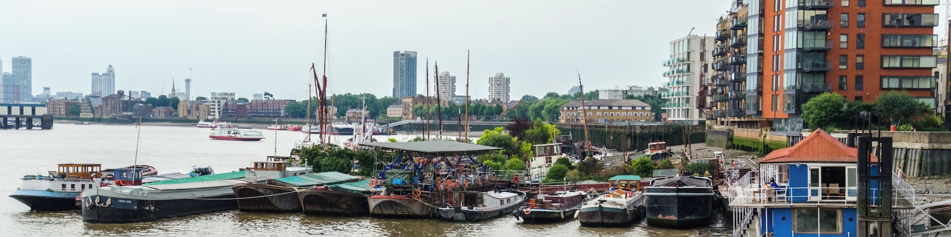 Downings Roads Moorings from the Shad Themse
