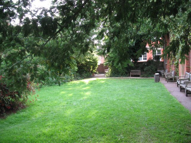 All Hallows Garden. The garden is on the site of the nave of 920387. Only one aisle of the church survived WW2 bombing (at the right of the photo).