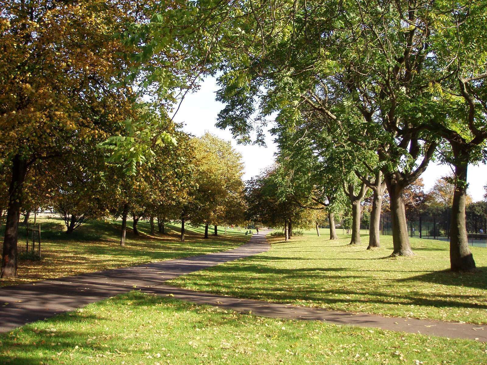 Large park in Camberwell, bordering Peckham and the Old Kent Road, reclaimed from a former canal. Photo taken October 2008. (Photo of the lake at sunset.) Owner: London Borough of Southwark.