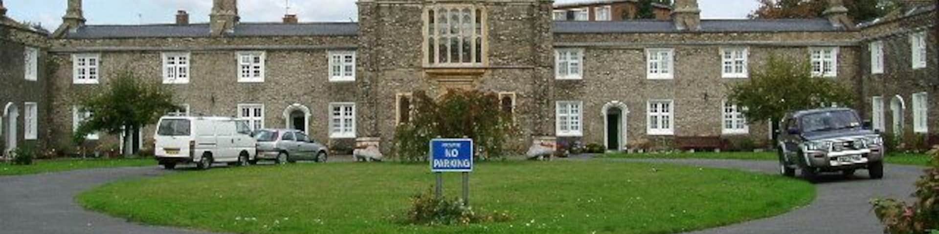 Alms Houses in Balls Pond Rd. These Metropolitan Benefit Society Alms Houses are in the Balls Pond Road. The society was founded in 1829.