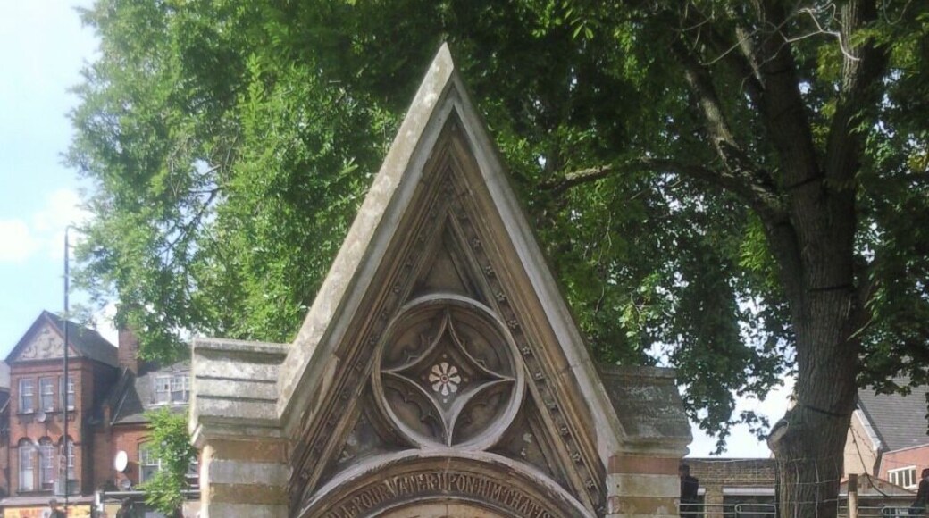 The Dyce Fountain, Streatham Green