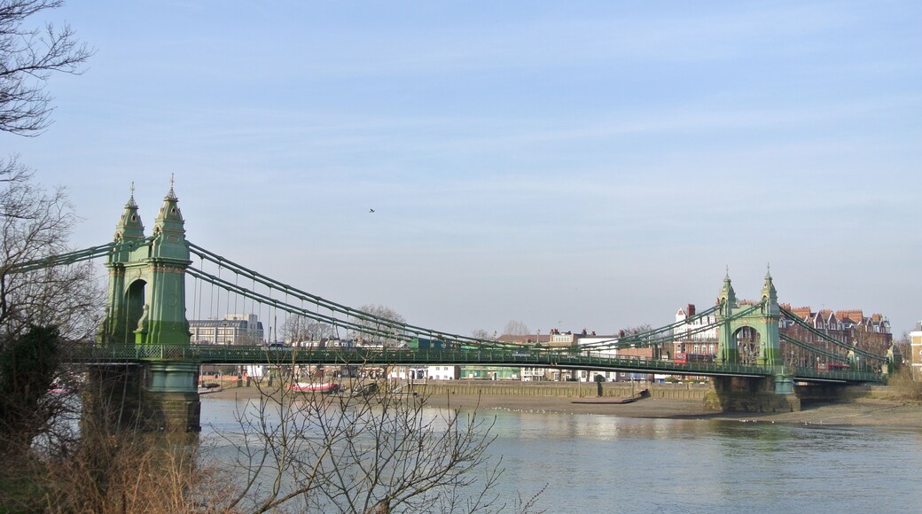 Hammersmith Bridge