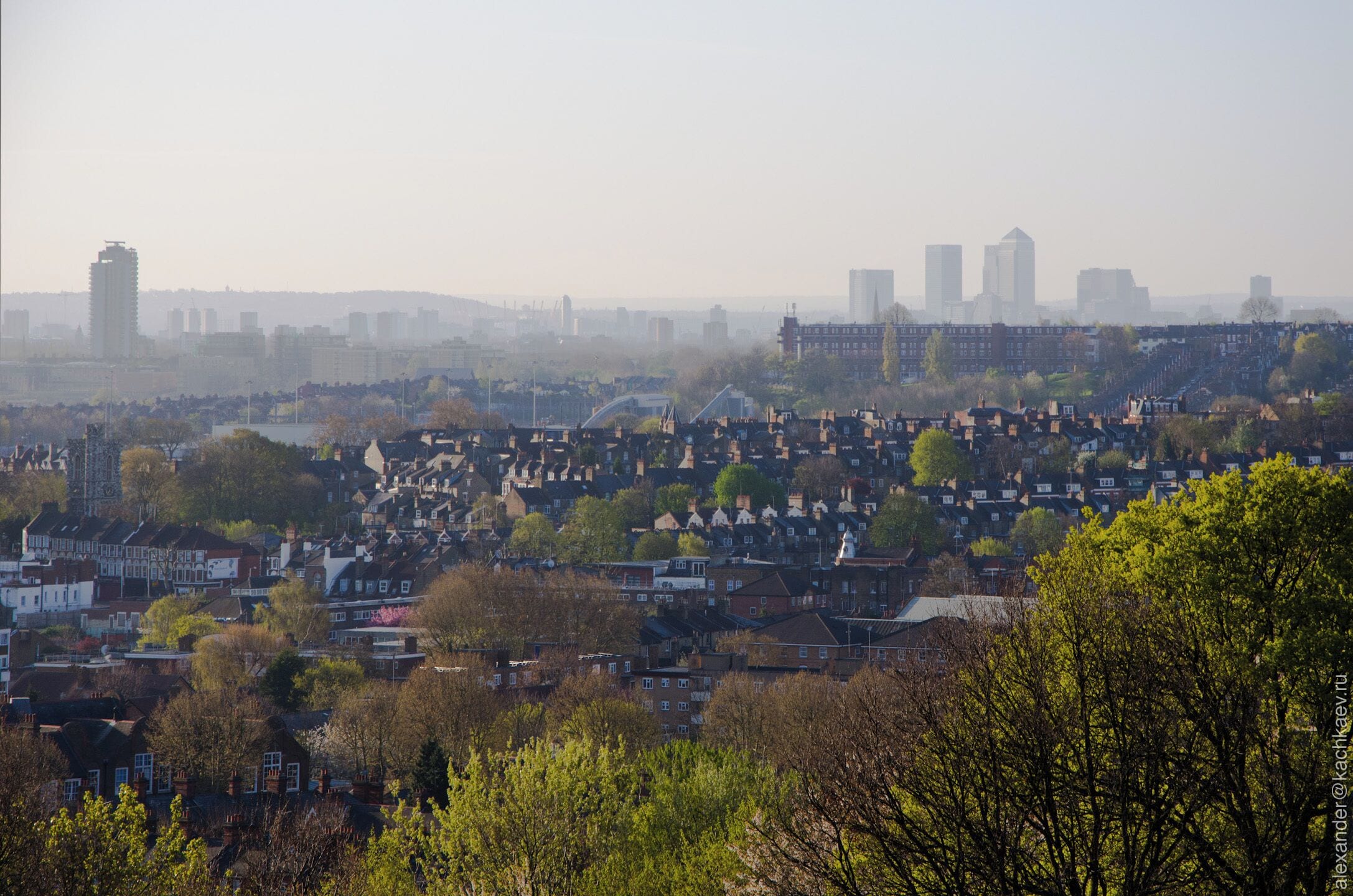 London from Alexandra Park in the early morning (2012)