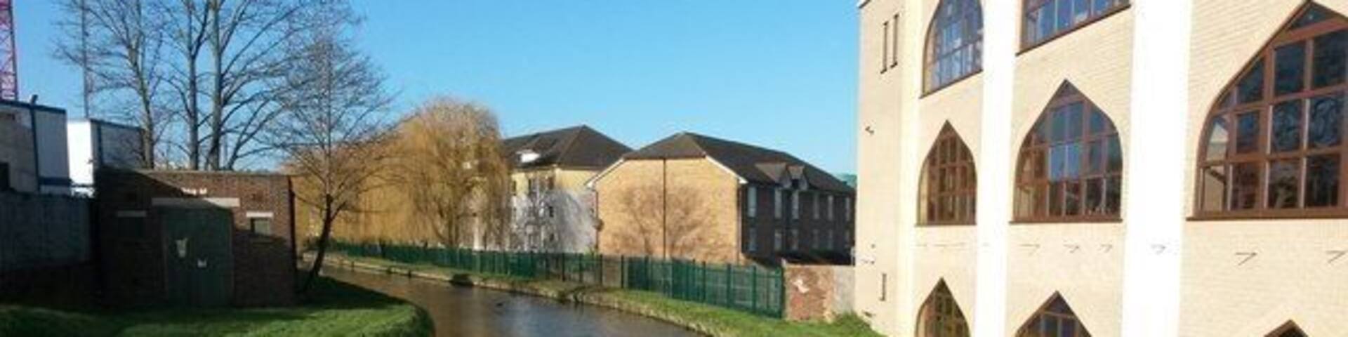 The New River, beside Wightman Road Islamic Cultural Society