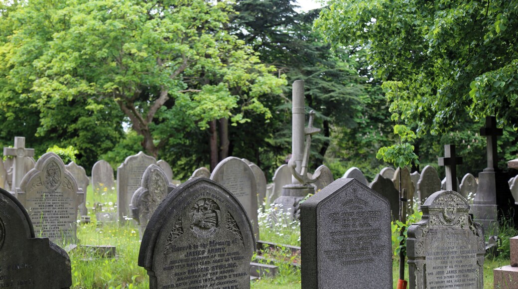 City of London Cemetery - across the cemetery from Anchor Road