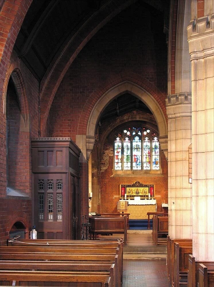 St Barnabas, St Barnabas Road, Walthamstow, London E17 - Interior